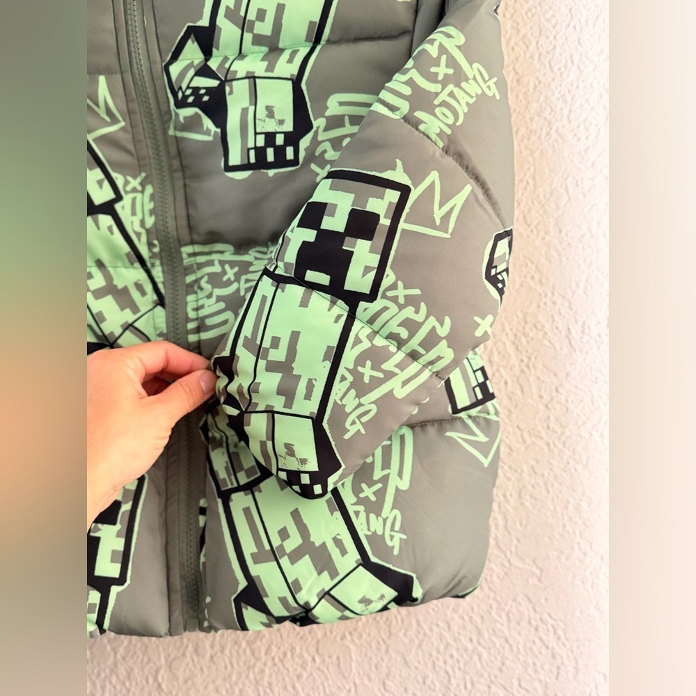 Minecraft Little and Big Boys Creeper Zip Puffer Jacket, Lightweight, Size 4/5 - Picture 5 of 11